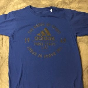 Adidas t-shirt